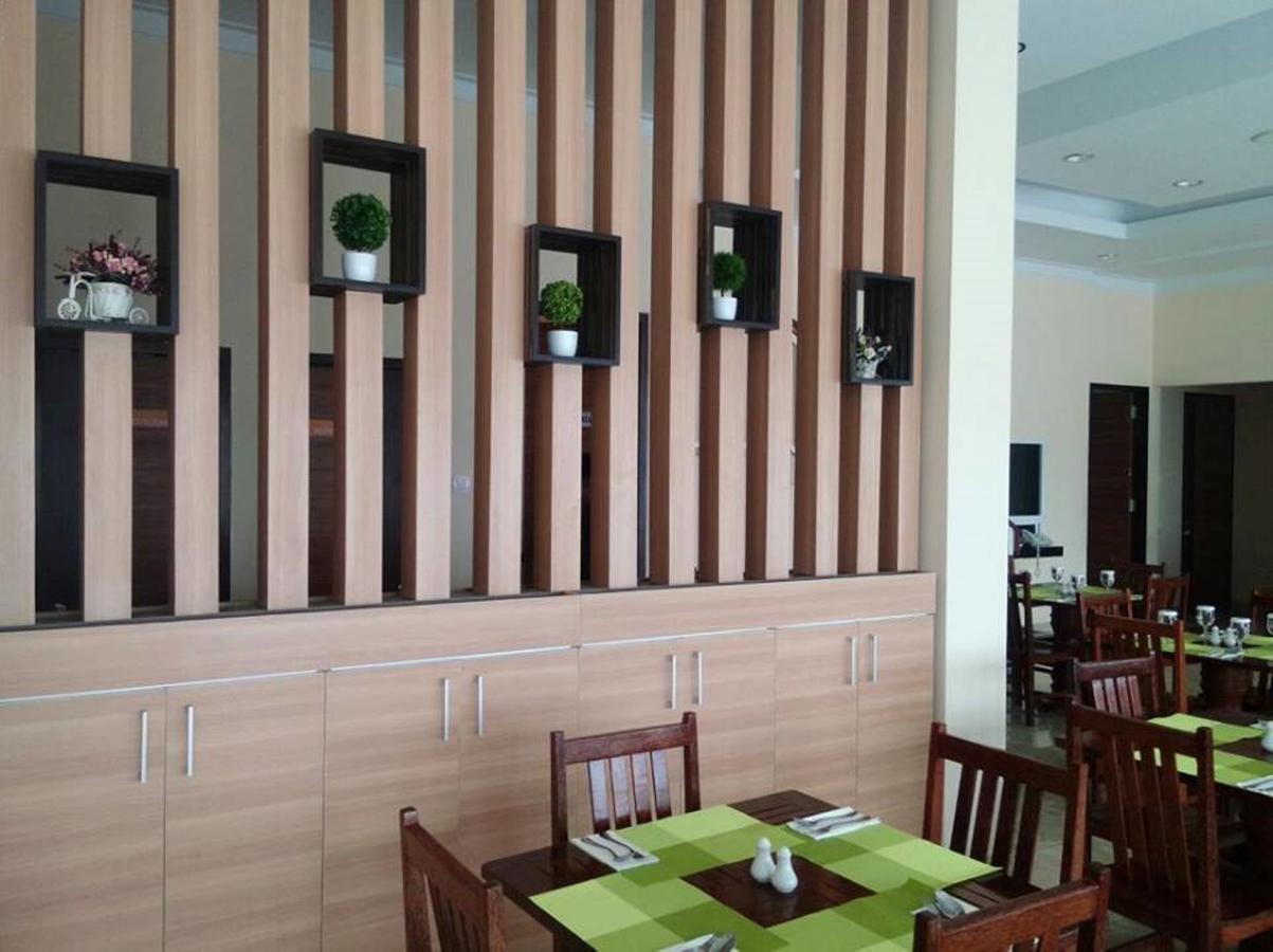 New D'Dhave Hotel Padang  Exterior foto