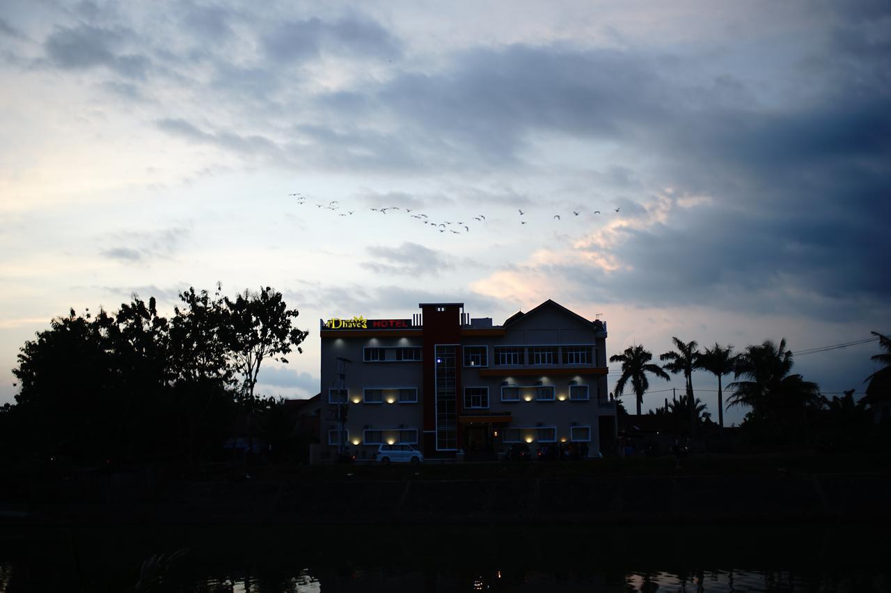 New D'Dhave Hotel Padang  Exterior foto