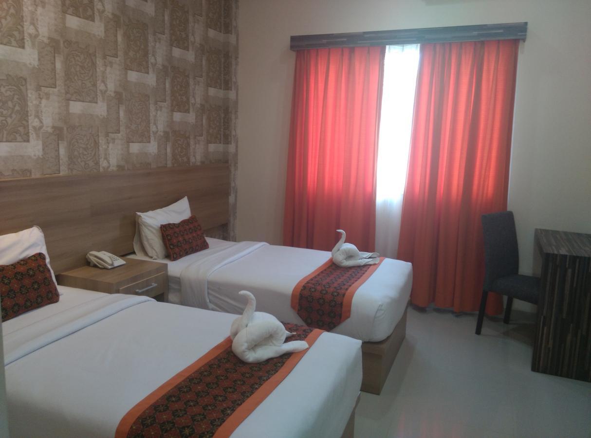 New D'Dhave Hotel Padang  Exterior foto