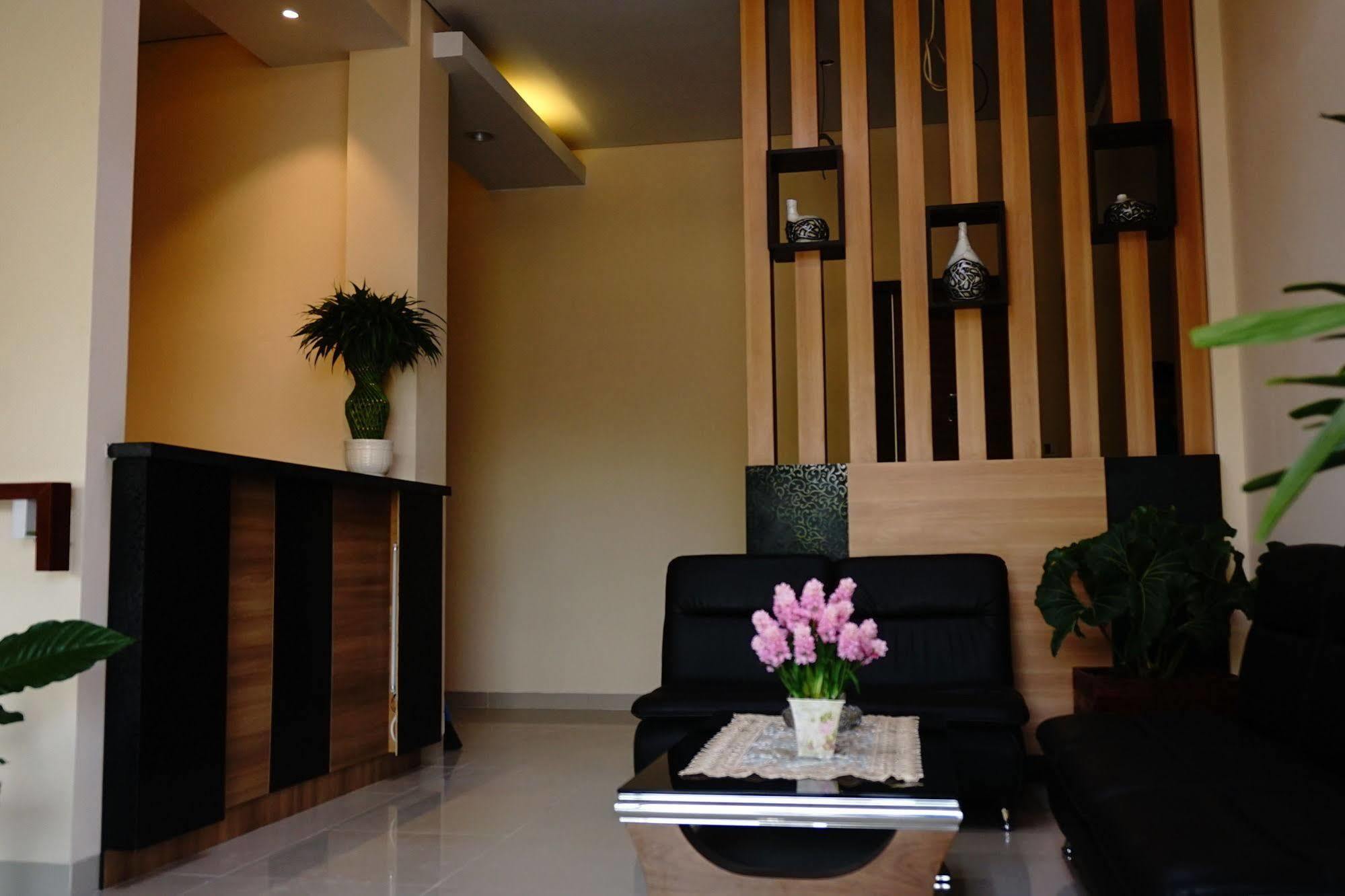 New D'Dhave Hotel Padang  Exterior foto