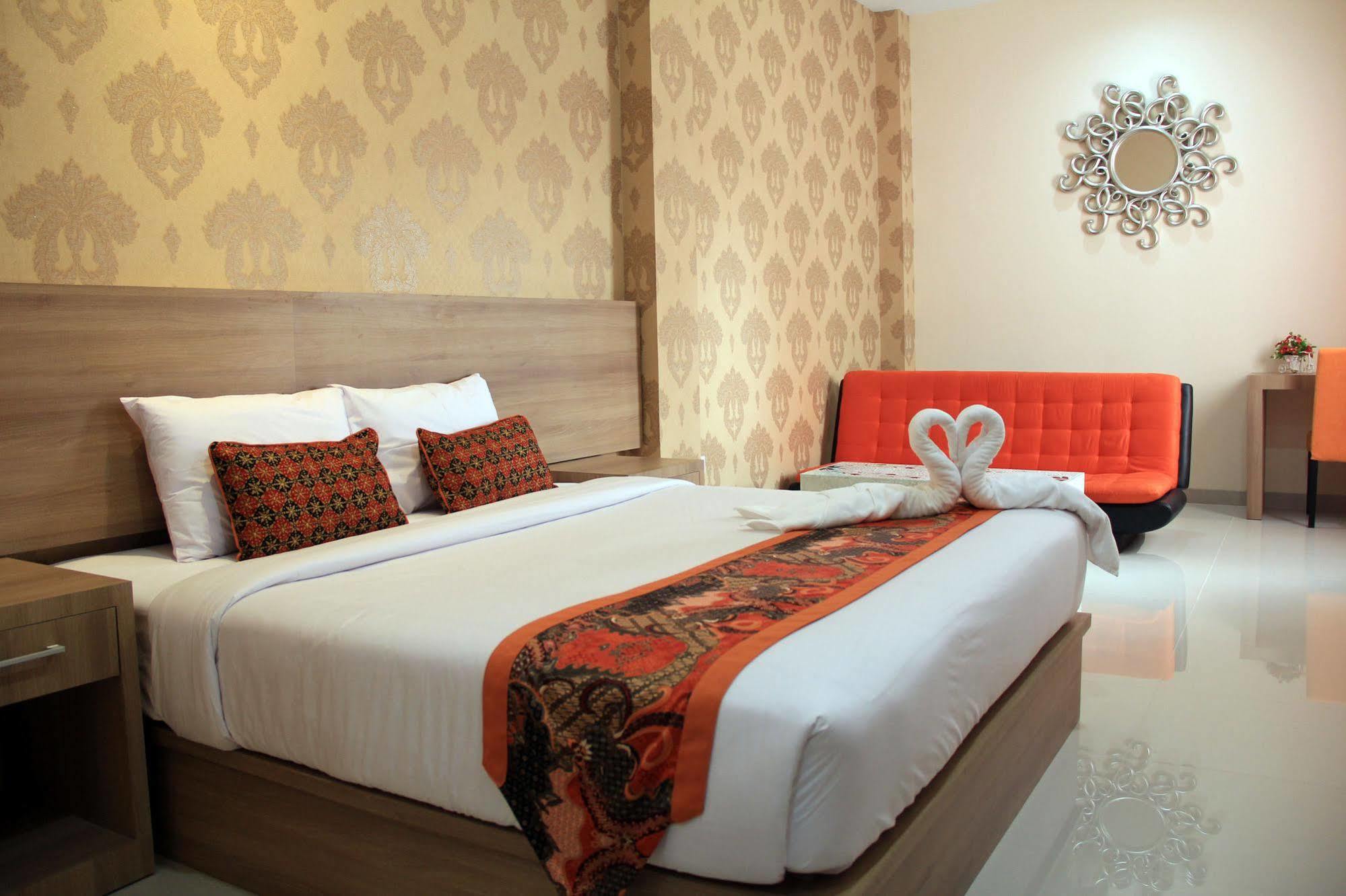 New D'Dhave Hotel Padang  Exterior foto